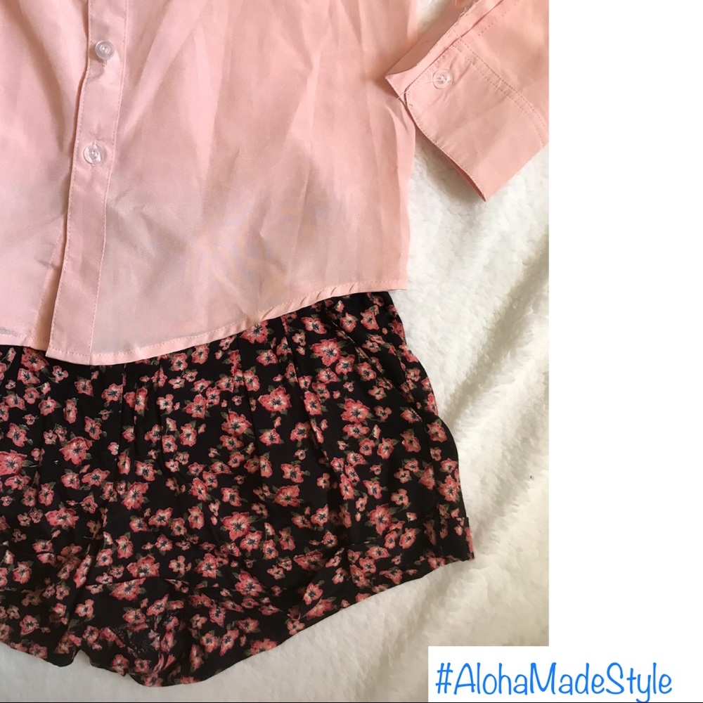 Pink Button-down Forever21 Blouse Size Small